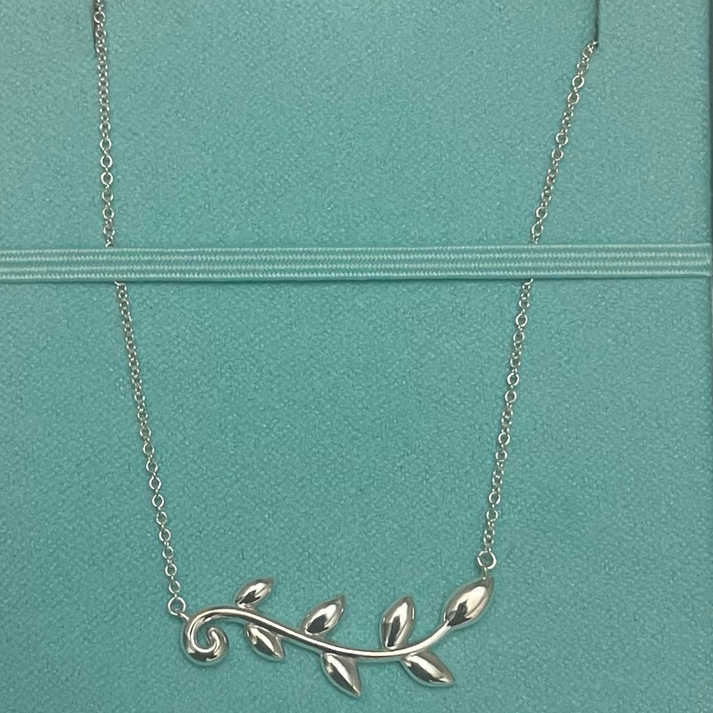Tiffany & Co. Olive Leaf Vine Necklace